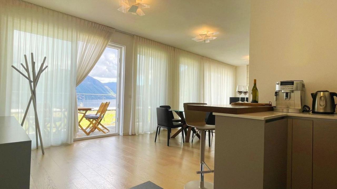 Lake View Apartment Argegno Extérieur photo